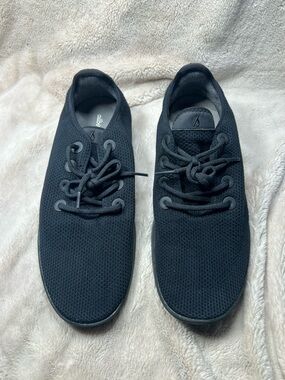 Allbirds Tree Runners in a black mens size 13